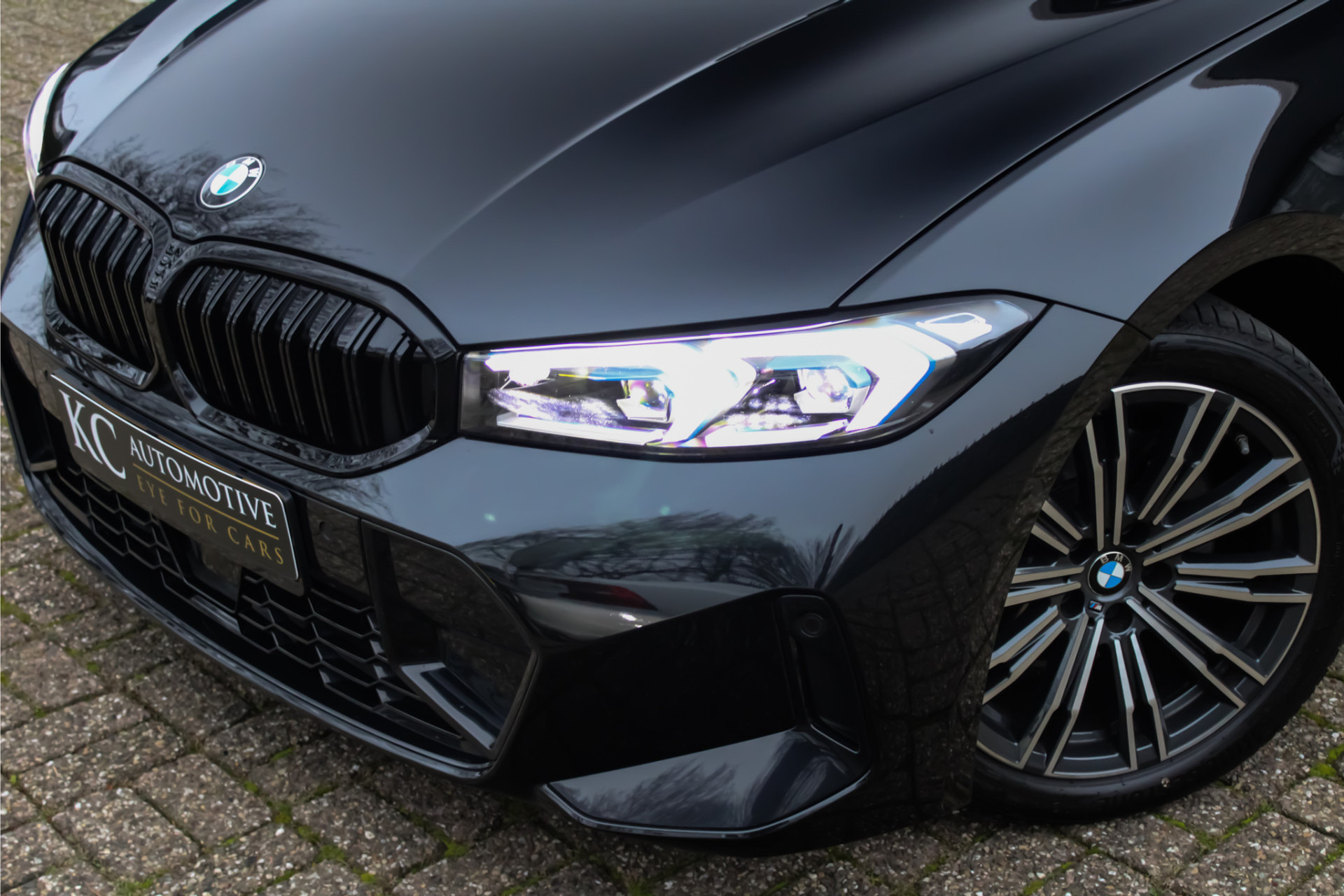41839926-3.jpg